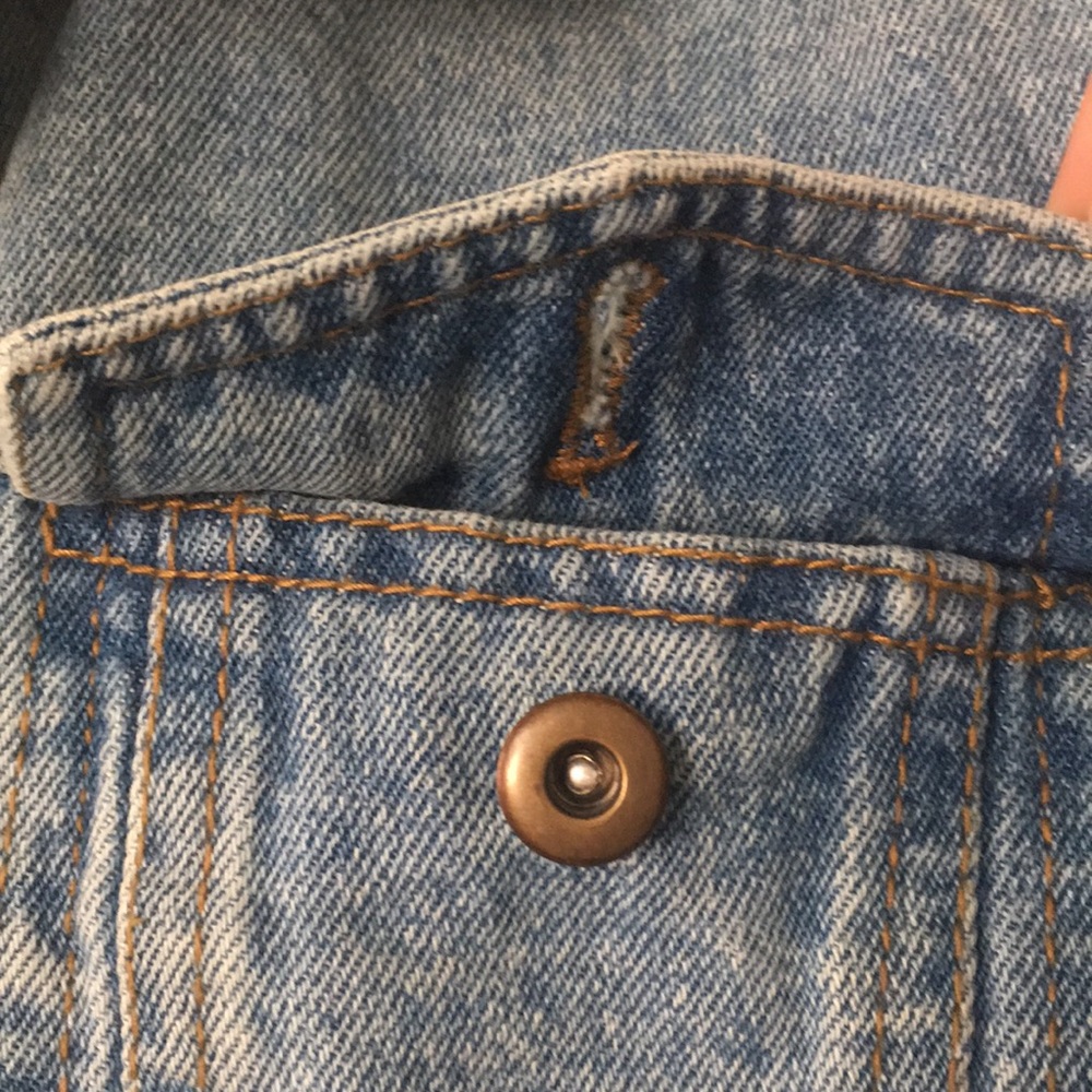 Jean jacket - Picture 4 of 7